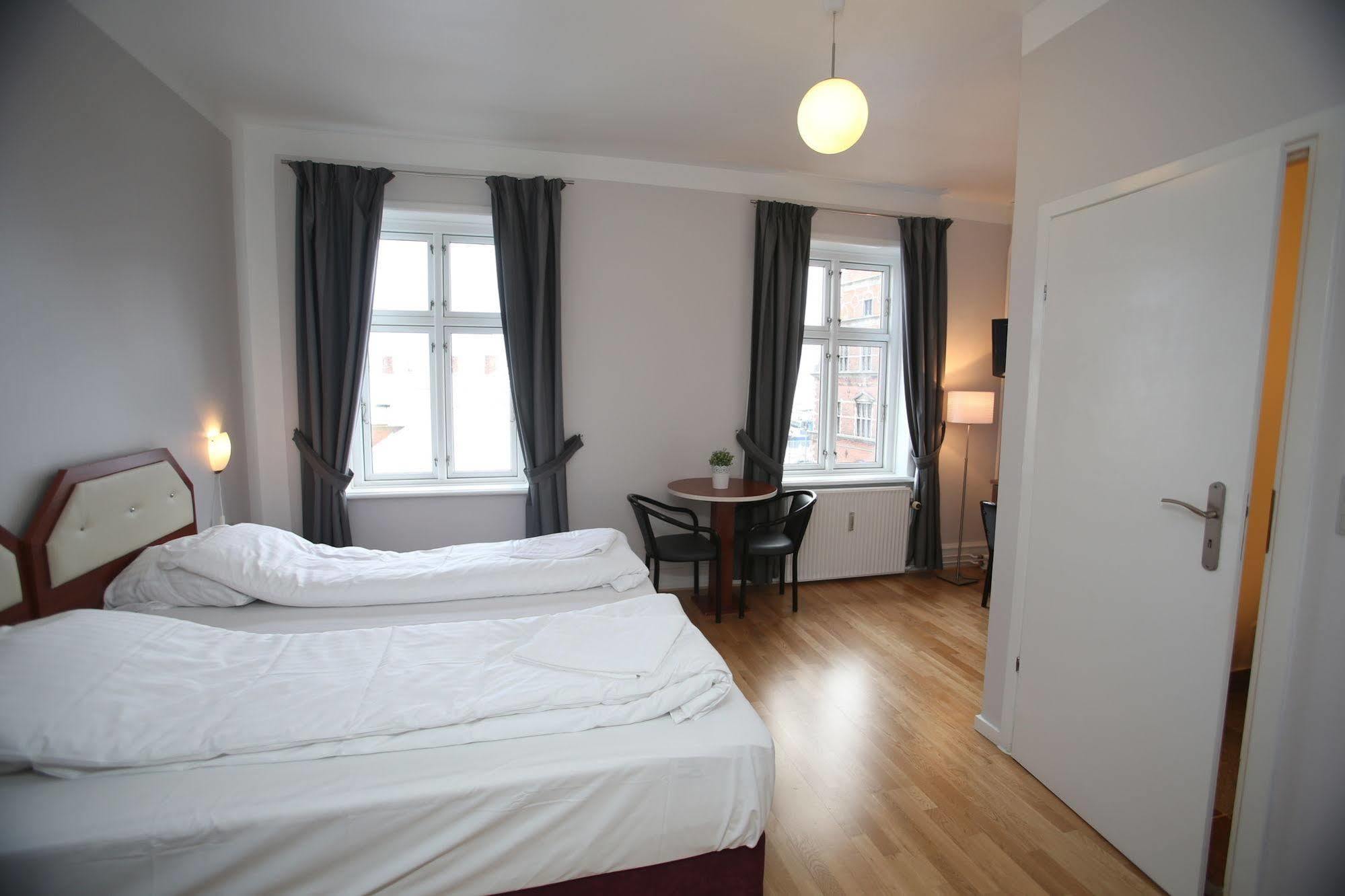 Hotel Skandia Helsingor Exterior photo